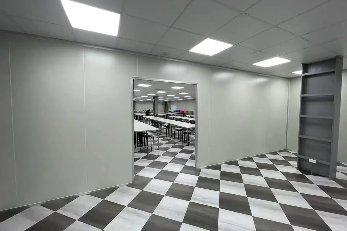 萬澄工程行-無塵室庫板空間規劃設計_portfolio_台中豐原員工餐廳_1