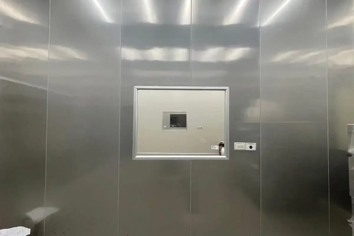 萬澄工程行-無塵室庫板空間規劃設計_portfolio_台中龍井廠房隔間_2