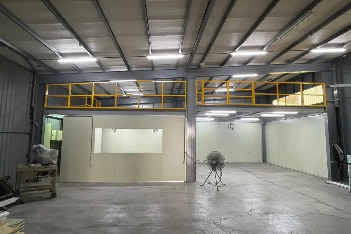 萬澄工程行-無塵室庫板空間規劃設計_portfolio_台南寵物食品廠房隔間_1