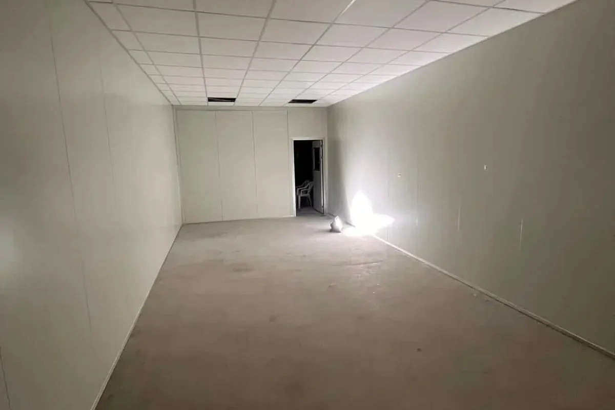 萬澄工程行-無塵室庫板空間規劃設計_portfolio_屏東車床廠房隔間_1