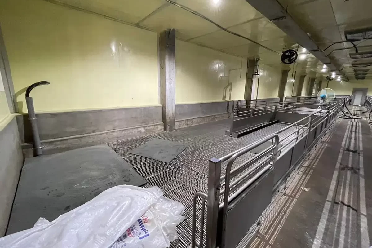 萬澄工程行-無塵室、無塵室庫板、無塵室空間規劃、庫板隔間_portfolio_屏東鹽埔 豬舍_08