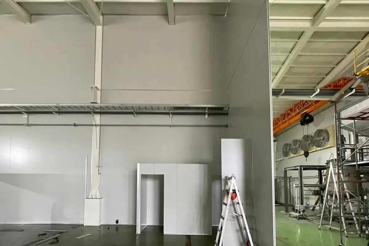萬澄工程行-無塵室庫板空間規劃設計_portfolio_高雄 冬瓜場_01