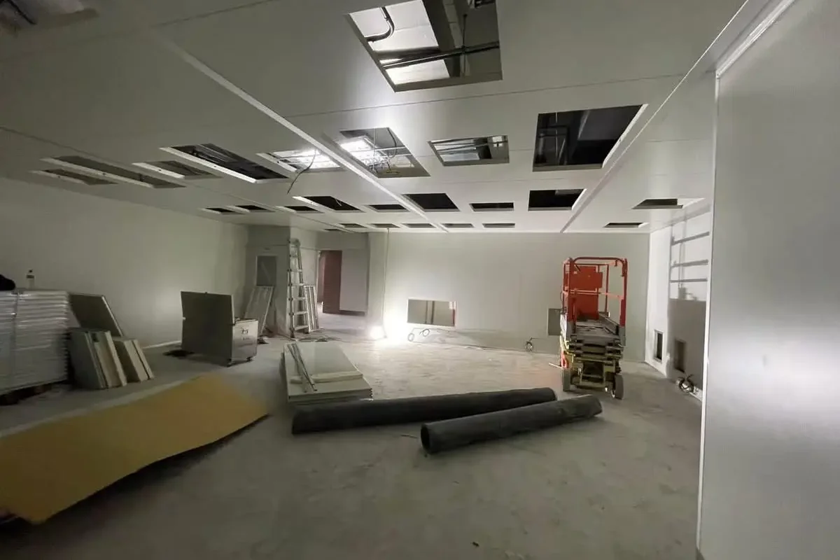 萬澄工程行-無塵室庫板空間規劃設計_portfolio_高雄中山大學實驗室_1