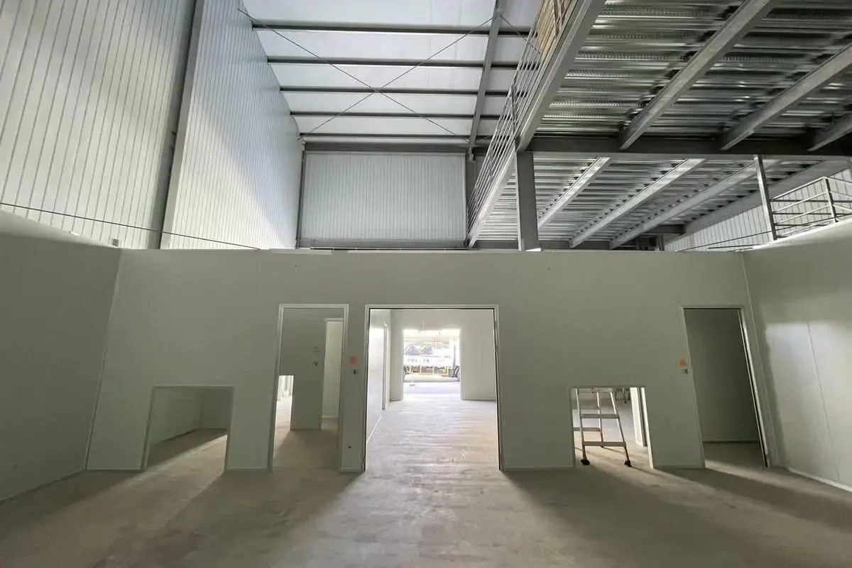 萬澄工程行-無塵室庫板空間規劃設計_portfolio_高雄鳳山生技工廠隔間_1